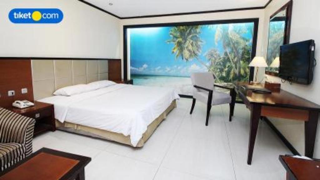 Makassar Golden Hotel Екстериор снимка