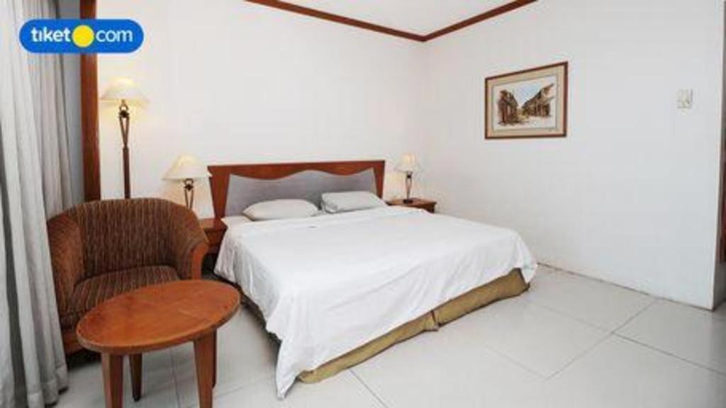 Makassar Golden Hotel Екстериор снимка